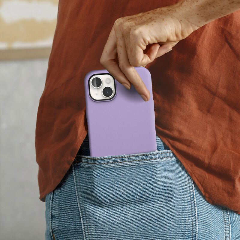 product image 3 - iPhone 14 Plus Funda Symmetry Series para MagSafe