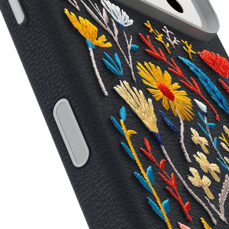 product image 3 - iPhone 17 Pro Funda Symmetry Series Cactus Leather Embroidery