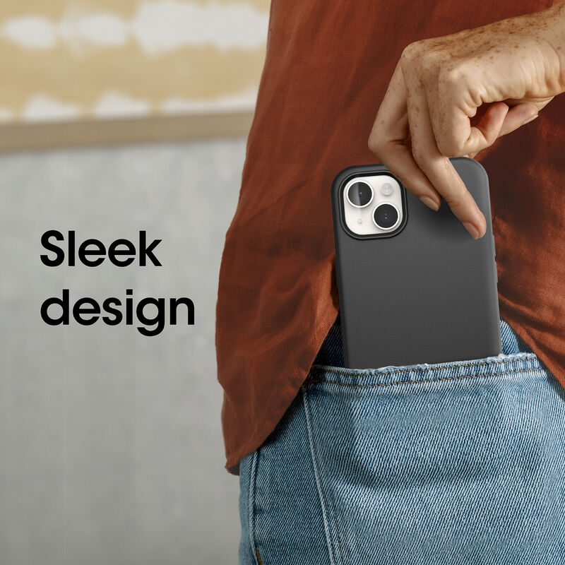 product image 3 - iPhone 14 Plus Case Symmetry Series for MagSafe